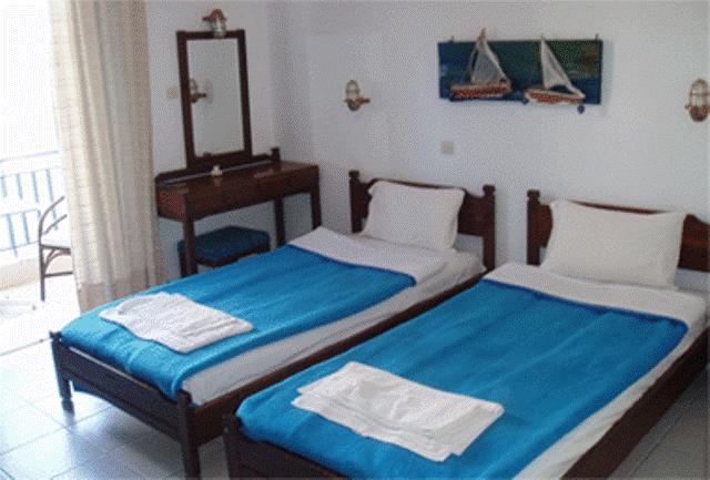 Helios Hotel Agia Marina  Chambre photo