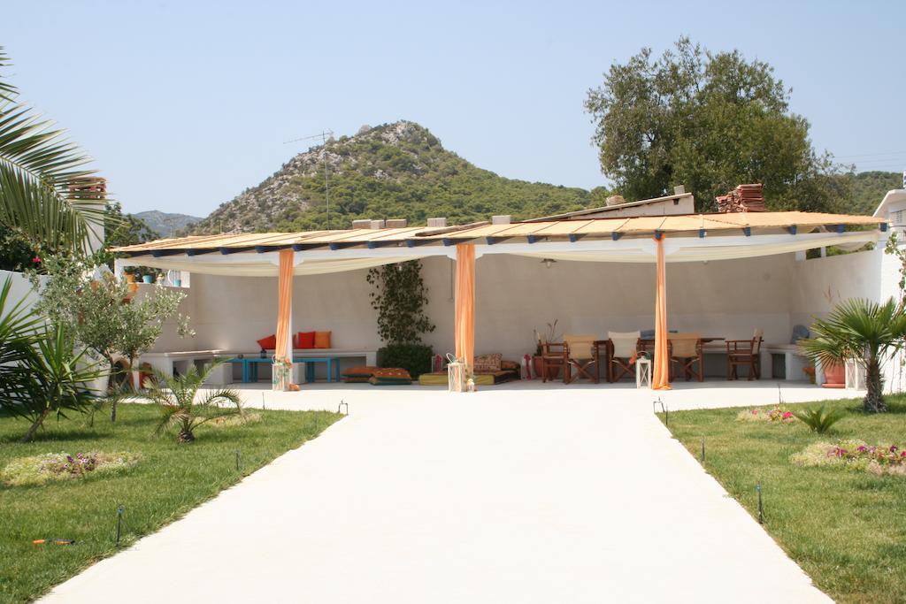 Helios Hotel Agia Marina  Extérieur photo